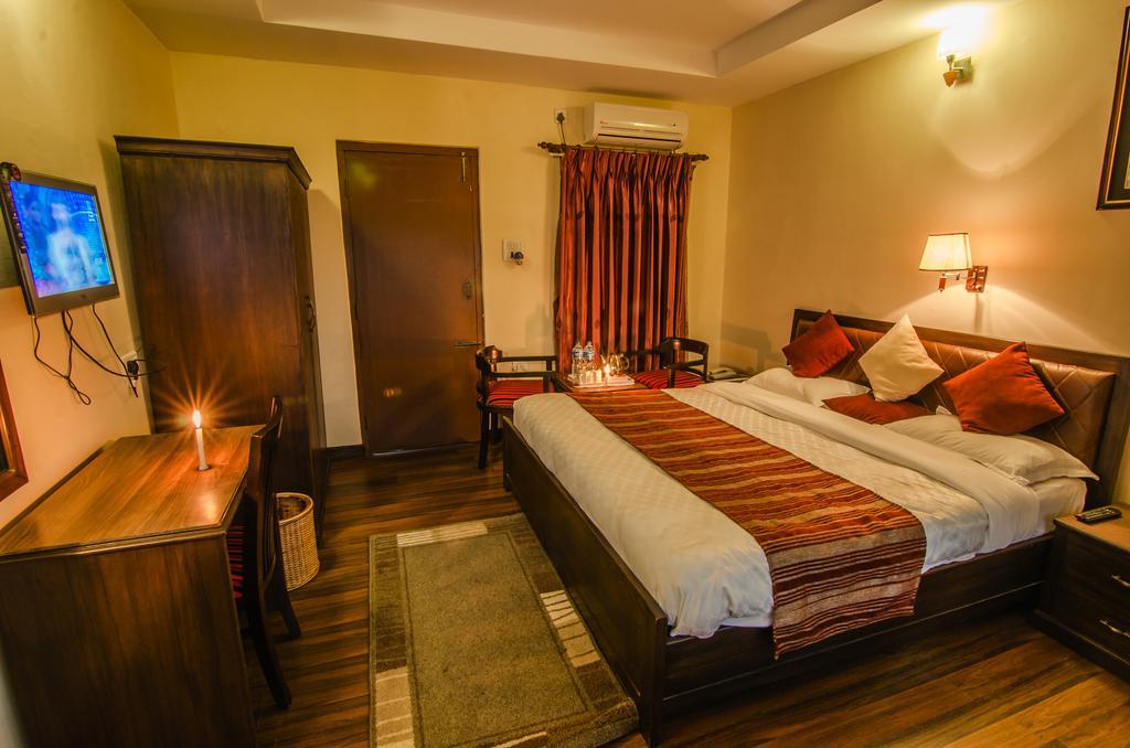 Hotel Lakefront Pokhara Rom bilde