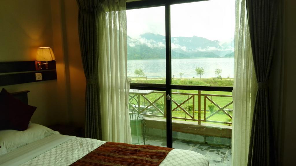 Hotel Lakefront Pokhara Eksteriør bilde