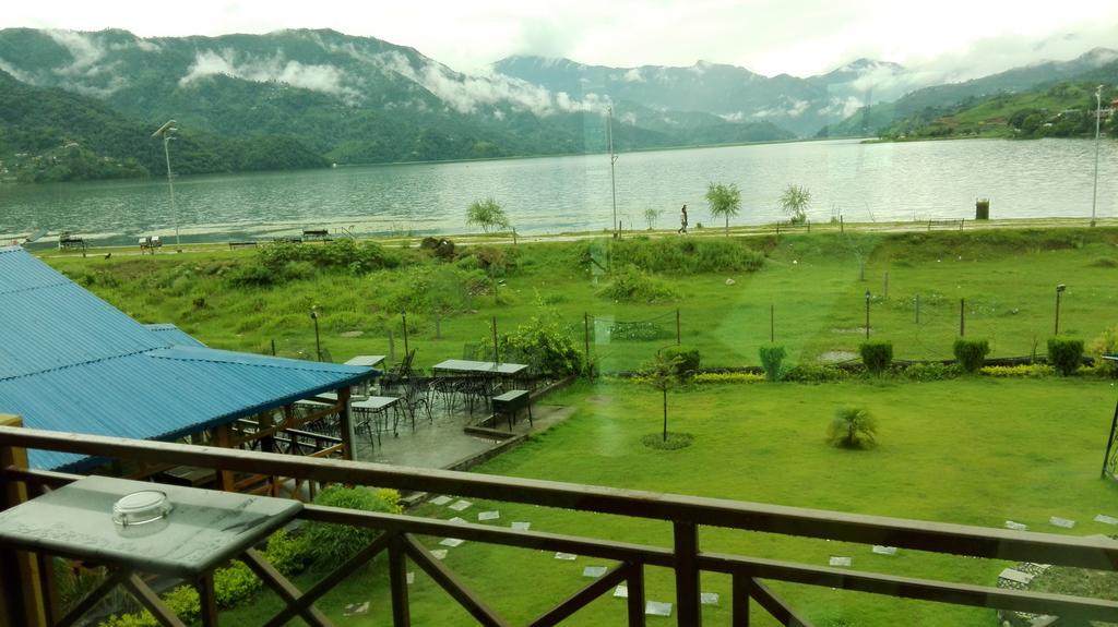 Hotel Lakefront Pokhara Eksteriør bilde