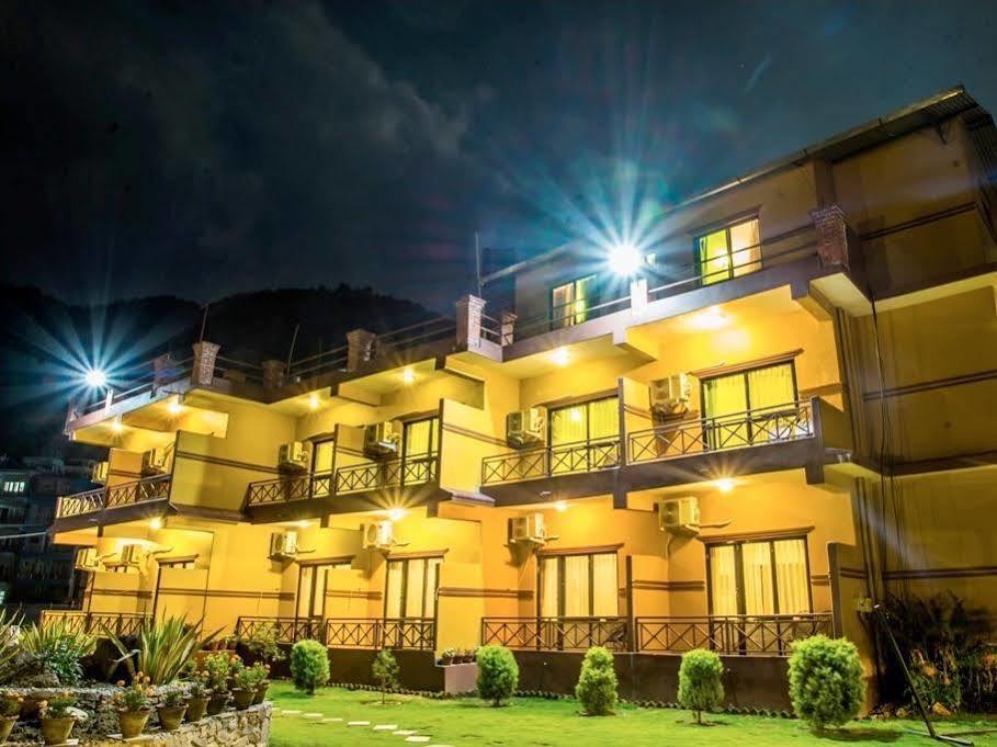 Hotel Lakefront Pokhara Eksteriør bilde