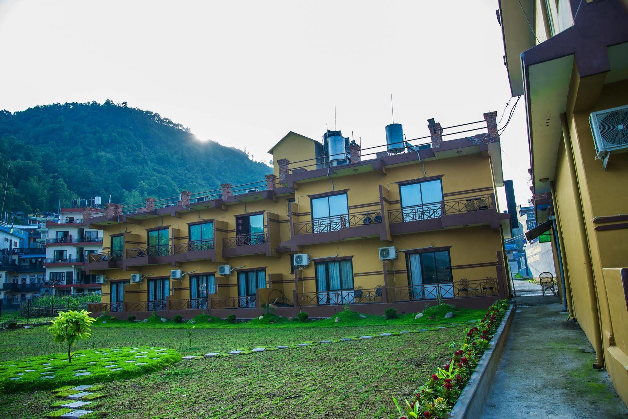 Hotel Lakefront Pokhara Eksteriør bilde