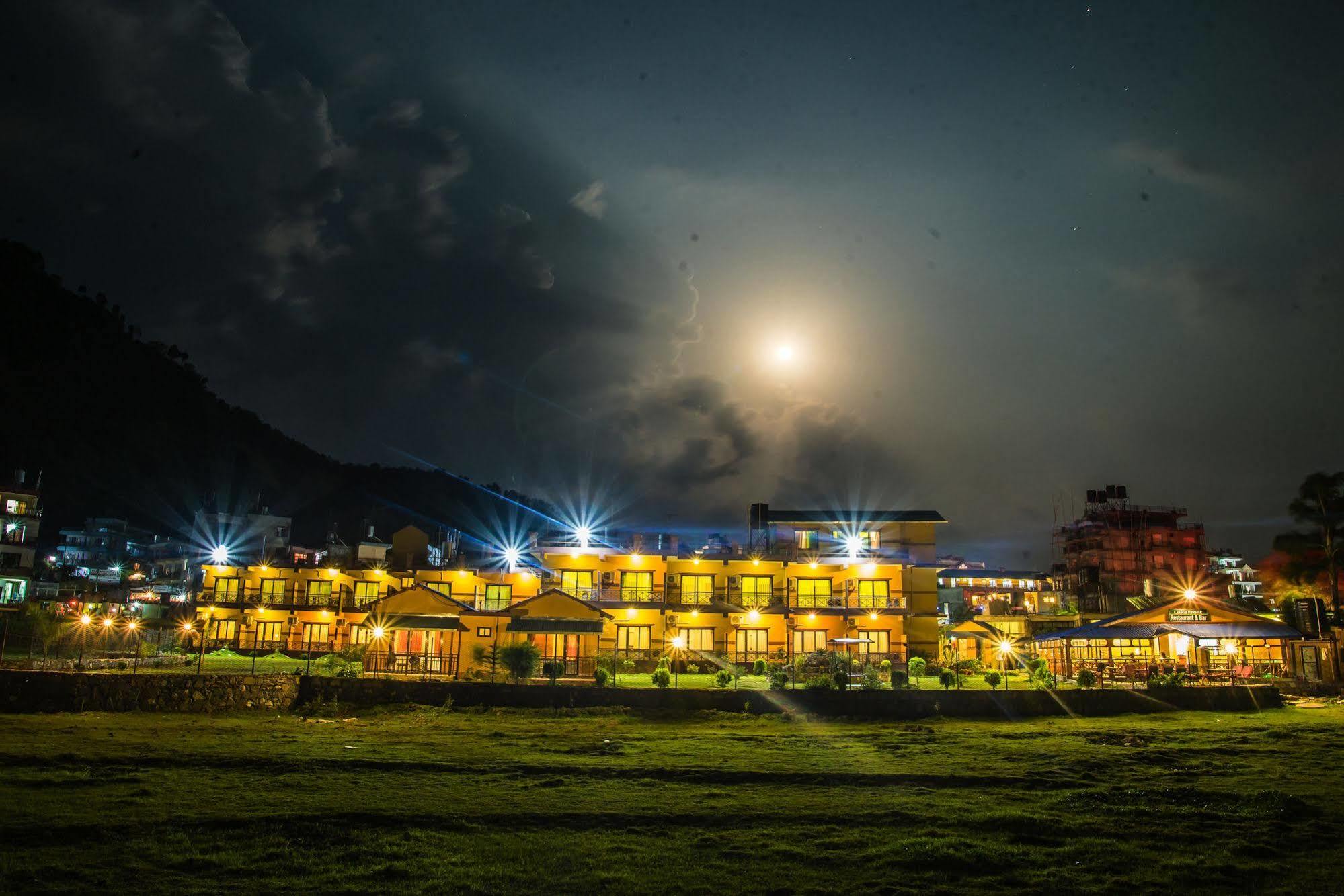 Hotel Lakefront Pokhara Eksteriør bilde