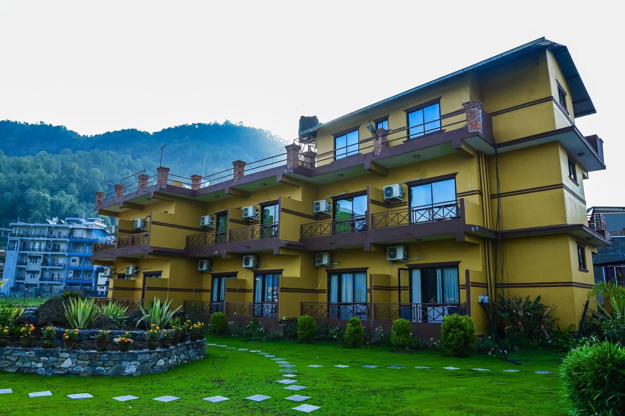 Hotel Lakefront Pokhara Eksteriør bilde